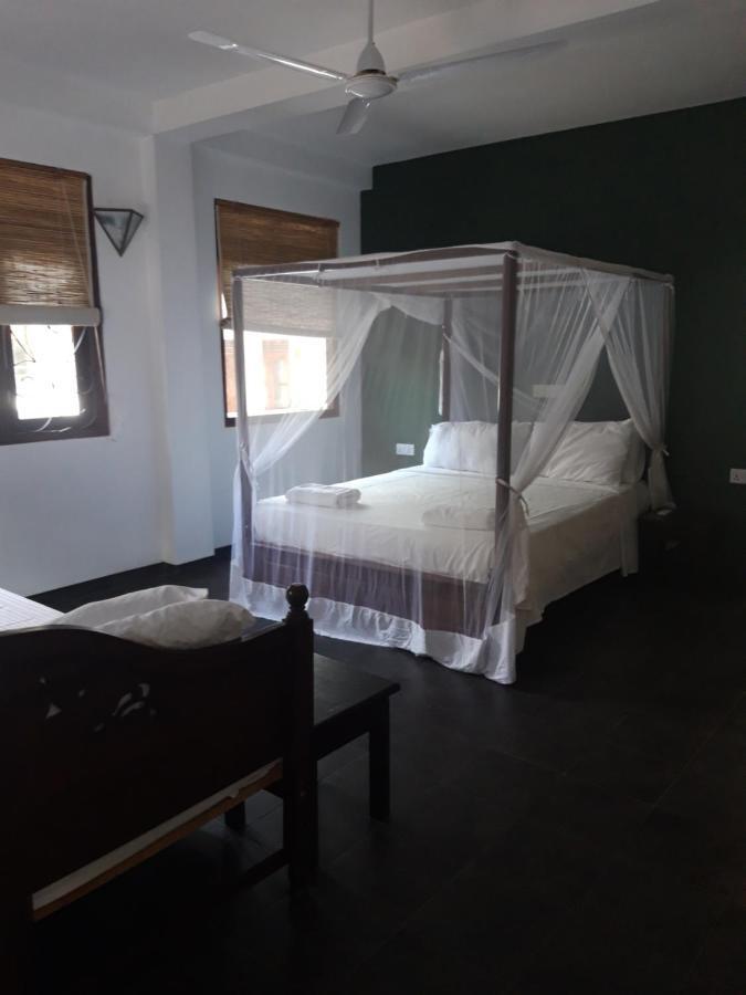 Sunil Garden Guesthouse ウナワトゥナ エクステリア 写真