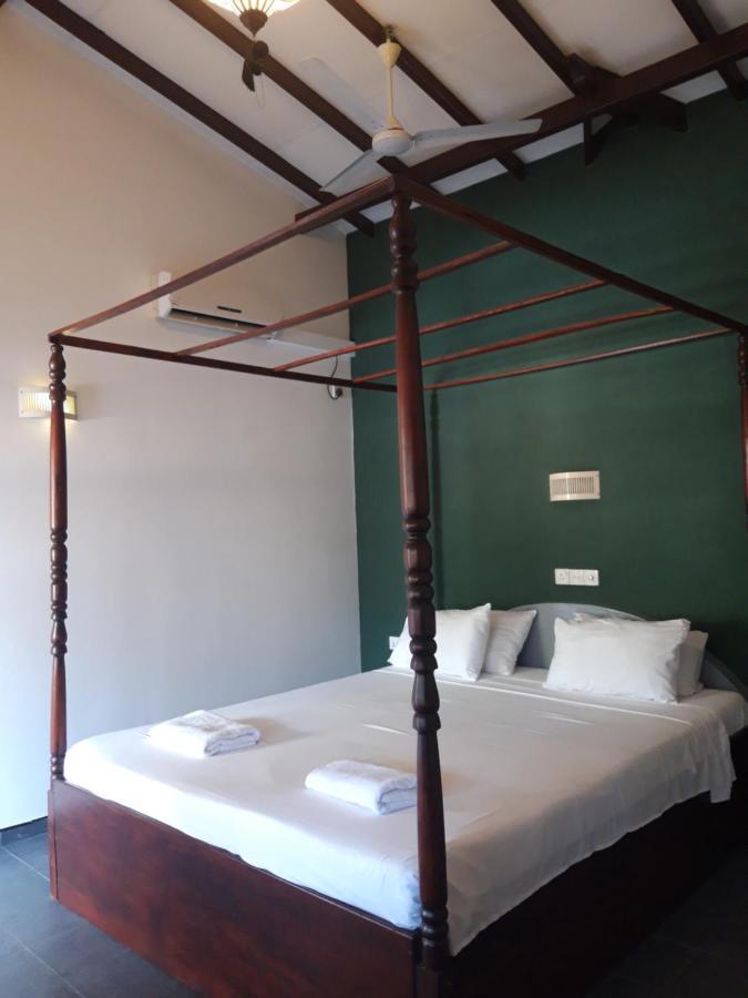 Sunil Garden Guesthouse ウナワトゥナ エクステリア 写真